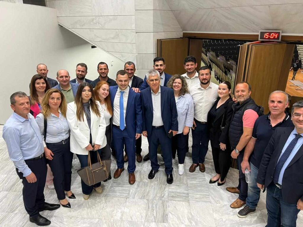 φρέντη Μπελέρης